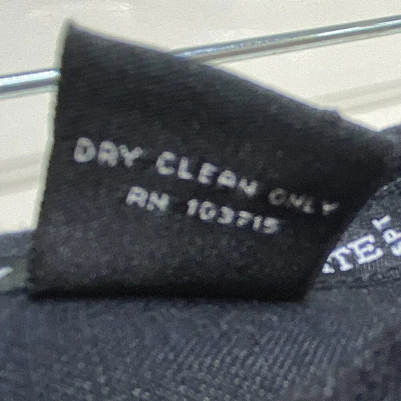 Larry Levine Petite 10P Black Embroidered Linen Blend Cropped Pants Floral Boho - Picture 9 of 12